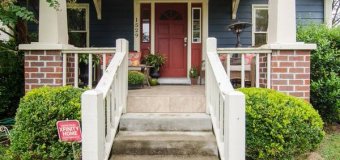 Stay at Ex-Motley Crue Singer John Corabi’s Nashville House via Airbnb