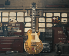Social Distortion’s Mike Ness Gets Signature Gibson Les Paul Deluxe – 2022