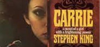 Stephen King: Early in my career, I spotted a woman reading CARRIE on an airplane – 2022