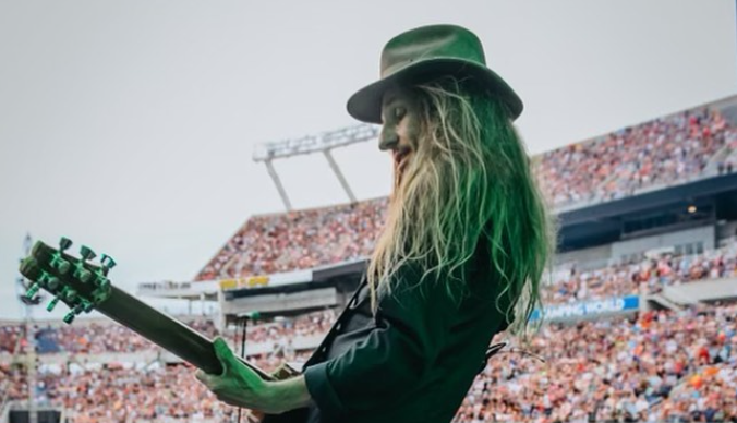 Poison’s C.C. DeVille: At first, I thought this was Tommy (Lee) – 2022