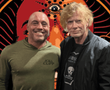 Megadeth’s Dave Mustaine Talks Drugs & Metallica on The Joe Rogan Experience: “Kirk Hammett got my royalties for “Metal Militia” for many, many years” – 2022