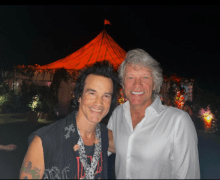 Trixter Guitarist Steve Brown: Great to see my old buddy Jon Bon Jovi last night – Captured in the Wild – Rubix Cube – 2022