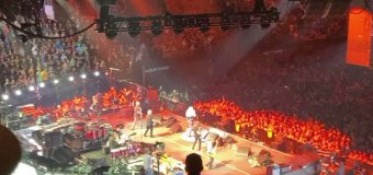 Geezer Butler, Sebastian Bach, Lars Ulrich w/ Foo Fighters at Taylor Hawkins Tribute Concert – Kia Forum – 2022 – VIDEO