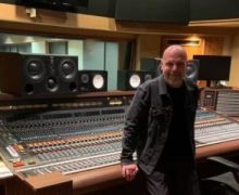 Ex-MTV VJ Matt Pinfield in Studio A at Sunset Sound: “The Doors and Van Halen did multiple albums here” – COOL AS CHIT HISTORY