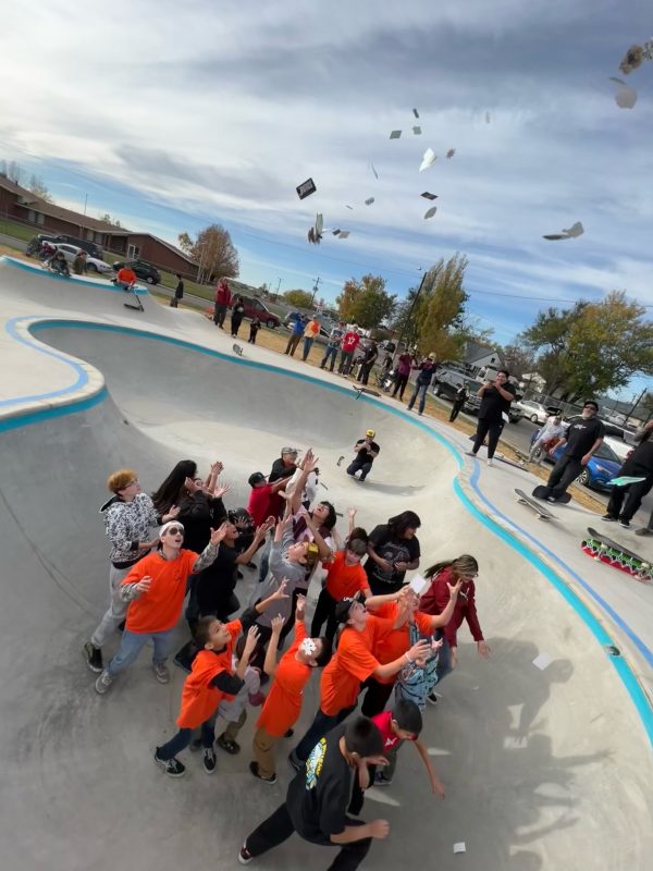 Pearl Jam’s Jeff Ament Opens Skatepark in Hardin, Montana 2022 Crow